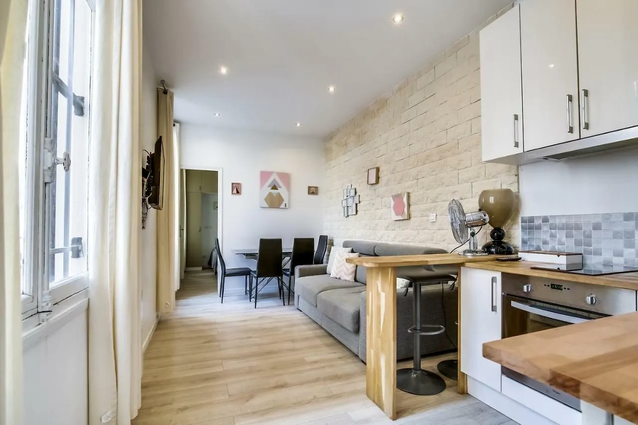 1022-Suite Leny - Superb Apartment In Paris